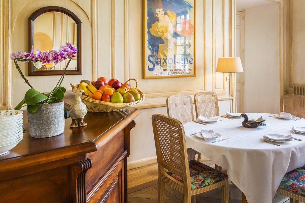 Les Trois Lys Hotel Condom